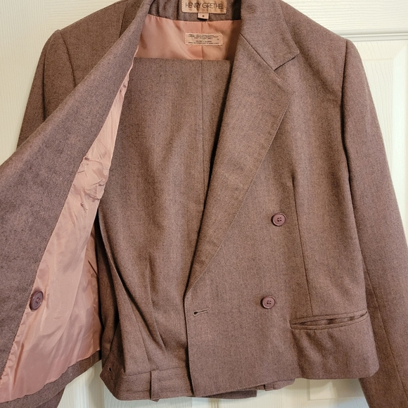 Henry Greyhel women's  mauve wool two-piece pants suit set size 8 petite - Picture 3 of 15